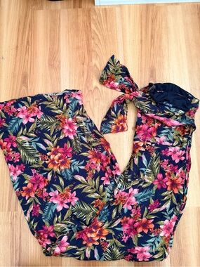 AE| Navy Floral Strapless Jumpsuit with a Front-tie